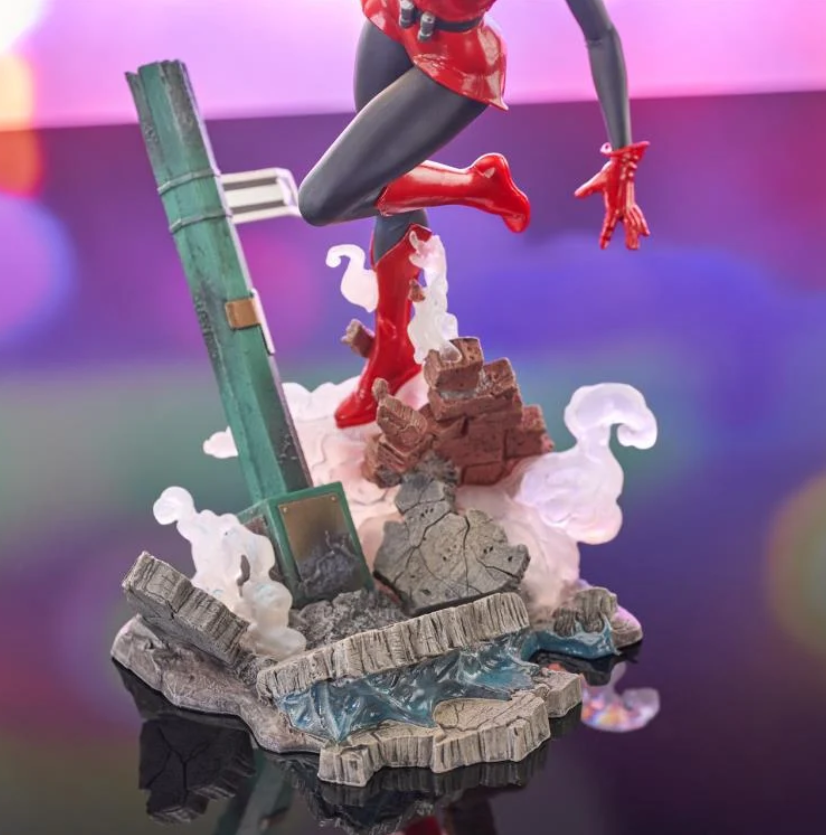 Marvel Gallery Wasp Statue Diorama BY DIAMOND SELECT