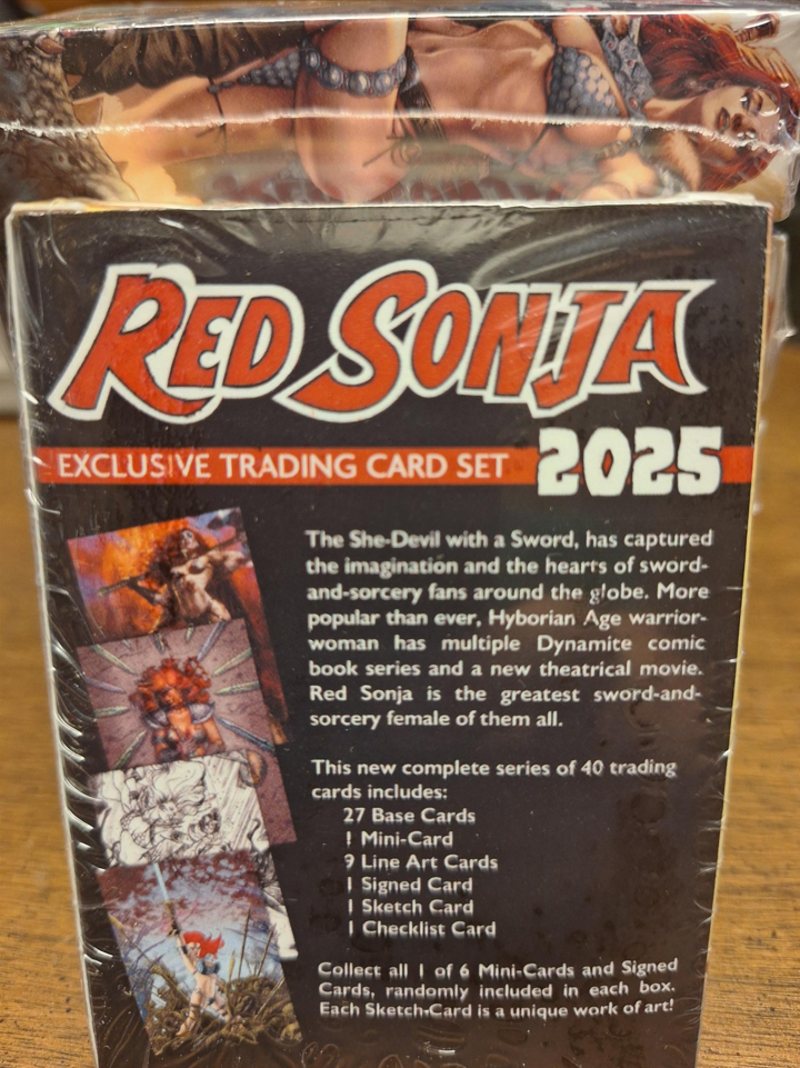 Red Sonja 2025 Collector's Complete Trading Card Set
