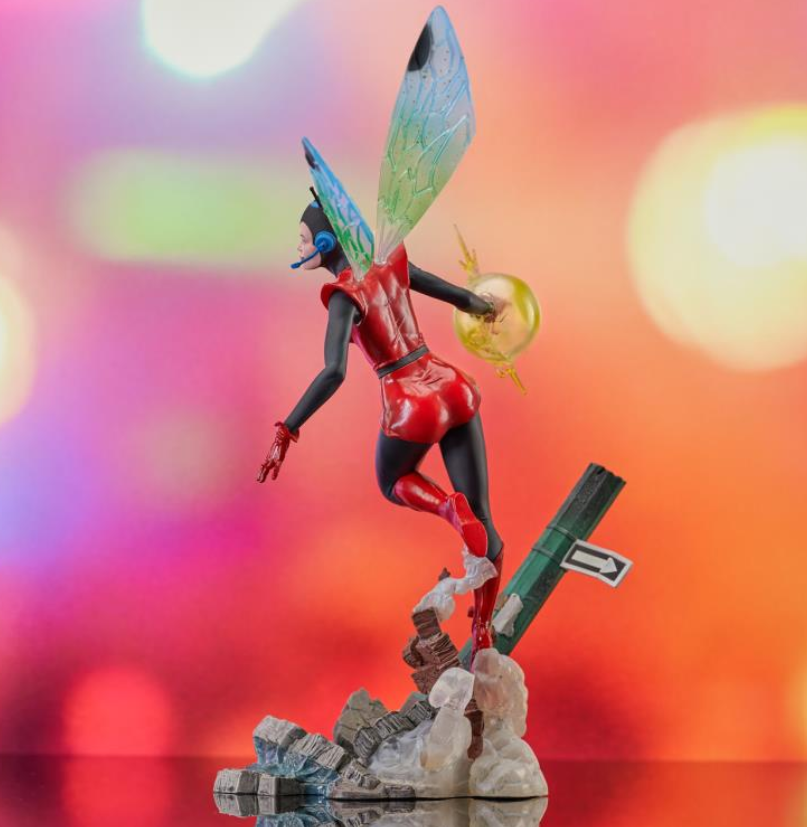 Marvel Gallery Wasp Statue Diorama BY DIAMOND SELECT